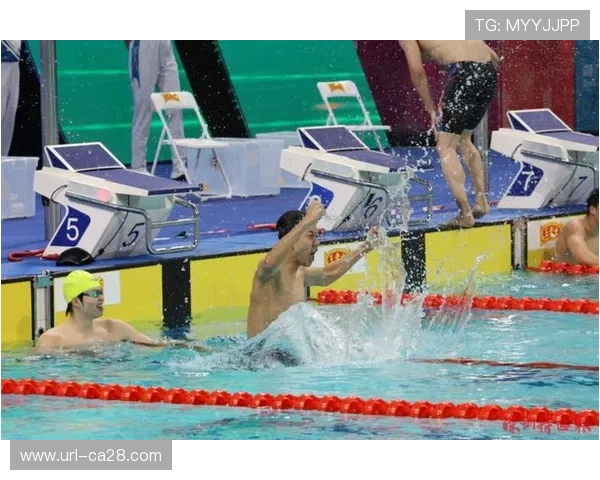 张展硕横扫五枚游泳金牌,成中国游泳新生代标杆 张展硕横扫五枚游泳金牌,成中国游泳新生代标杆